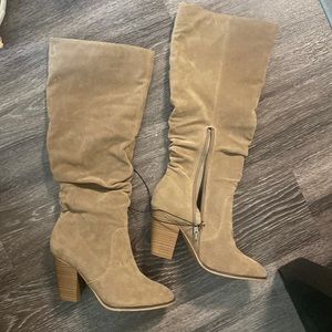 Universal Thread taupe Lanae boots